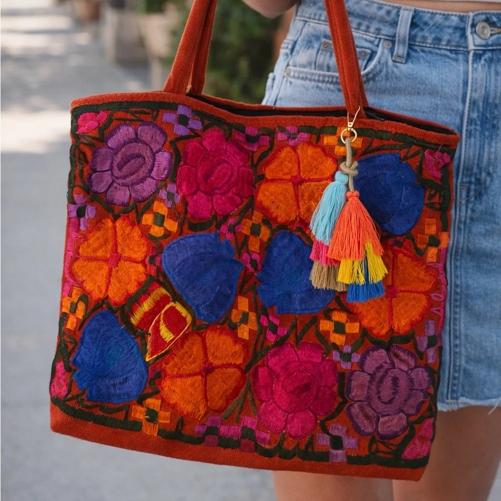 Artisan Boho Mexican Embroidered Large Zippered Tote Bag with Tassel Charm - Picture 11 of 11